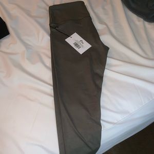 Ziya; size 6/8; brand new never worn with tags. Forest green with leaf design